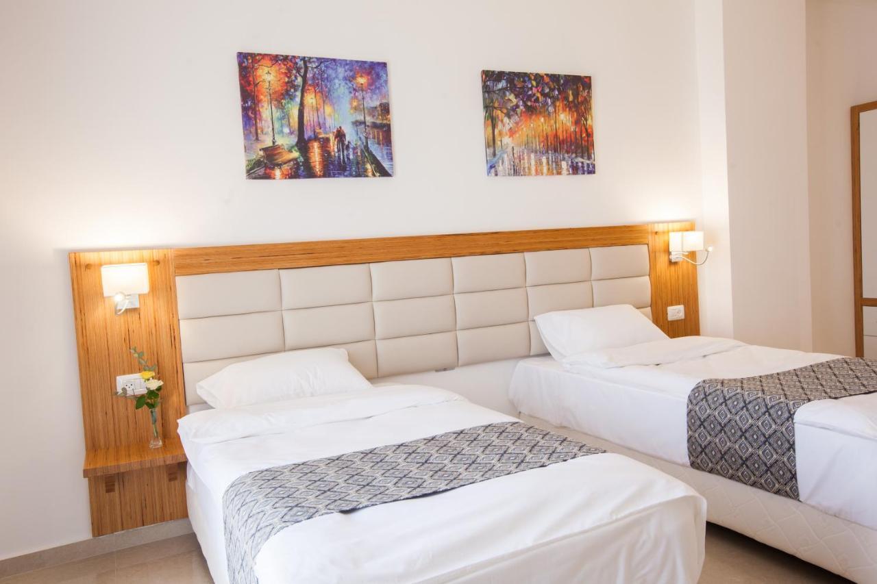 Manoly Plaza Hotel Betlehem Exteriör bild