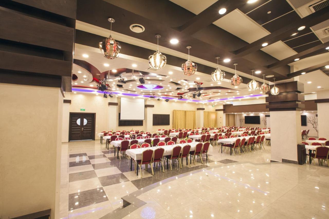 Manoly Plaza Hotel Betlehem Exteriör bild